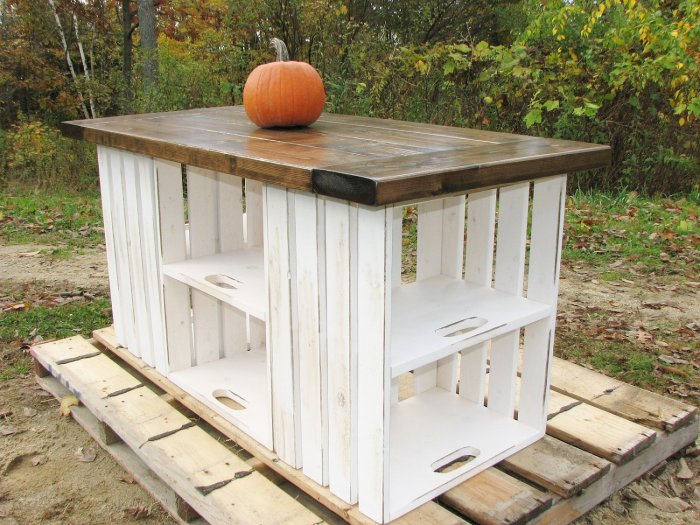 Rustic wooden crates wedding decor ideas via